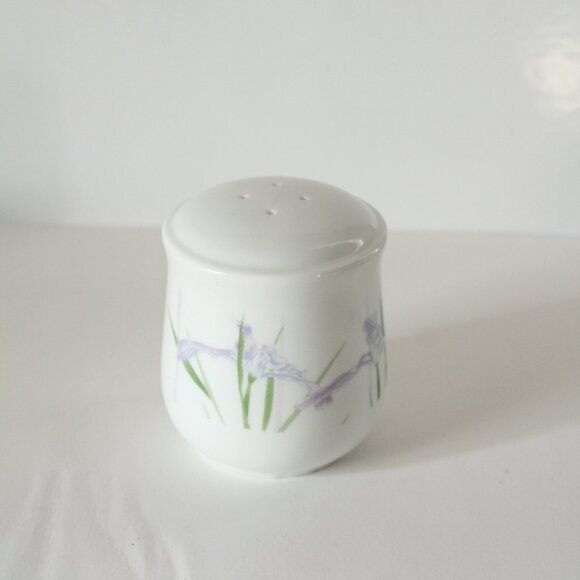 Corelle Shadow Iris Pattern Lot of 10 Pieces - Picture 6 of 9